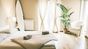 Spaziosa, confortevole suite con bagno privato e balcone