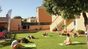 lezioni-yoga-giardino-surf-camp